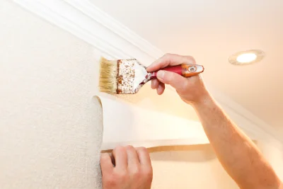 Pose de papier peint à Ornon — revêtements muraux et toiles de verre